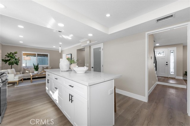 Detail Gallery Image 14 of 67 For 5122 Toulouse Dr, La Palma,  CA 90623 - 5 Beds | 3 Baths