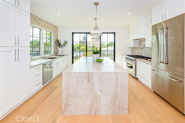 3803 BERRYMAN, Los Angeles CA: https://media.crmls.org/medias/845d9adb-5092-4064-84bd-756c90d46589.jpg