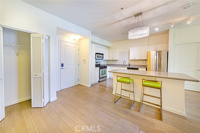 Detail Gallery Image 3 of 40 For 100 S Alameda St #307,  Los Angeles,  CA 90012 - 2 Beds | 2 Baths