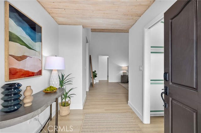 6808 Kings Harbor Drive, Rancho Palos Verdes CA: https://media.crmls.org/medias/845e429f-53f9-44a1-ac96-88202dae07c7.jpg