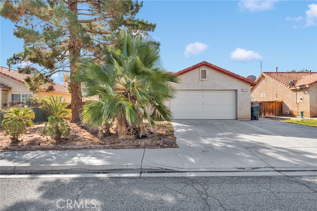 11117 Villa, Adelanto CA: https://media.crmls.org/medias/845ea2eb-0d81-4a33-b630-d2b414eb2f1d.jpg