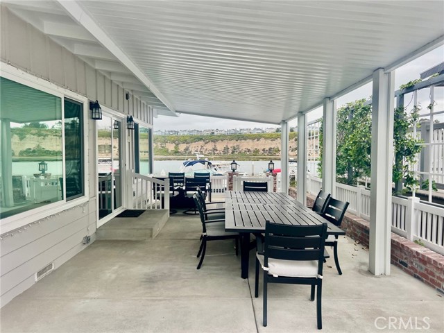 Detail Gallery Image 18 of 34 For 25 Saratoga, Newport Beach,  CA 92660 - 3 Beds | 2 Baths