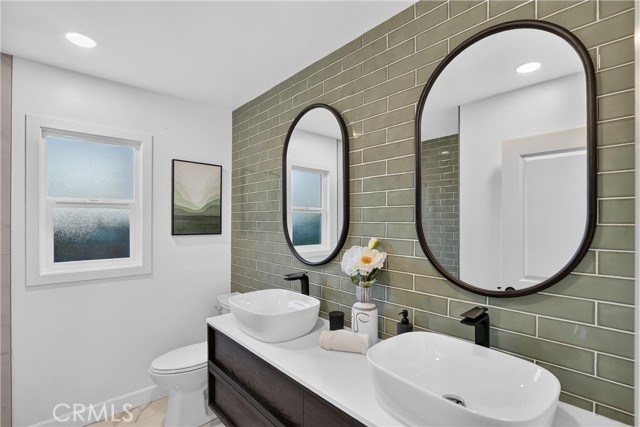 3412 North San Joaquin photo 36