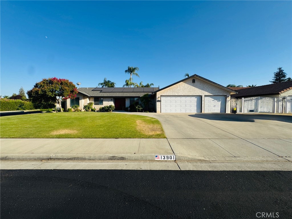 13901 Laverton