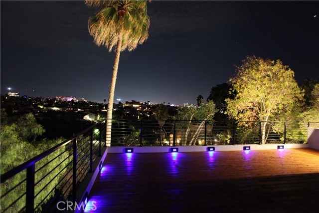 1220 Thorn W, San Diego CA: https://media.crmls.org/medias/84602ca6-3e52-4d42-a103-7601c4187af8.jpg