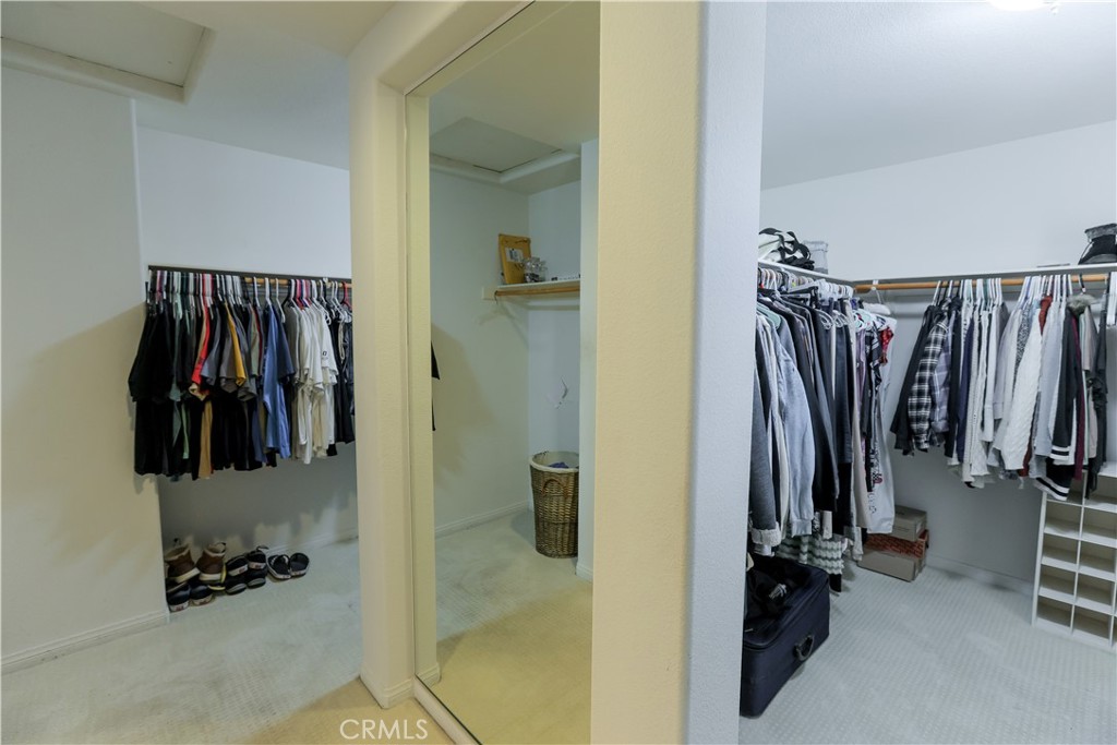 https://media.crmls.org/medias/8460e281-1a7a-4ab3-8471-70f64e32ac47.jpg?preset=X-Large