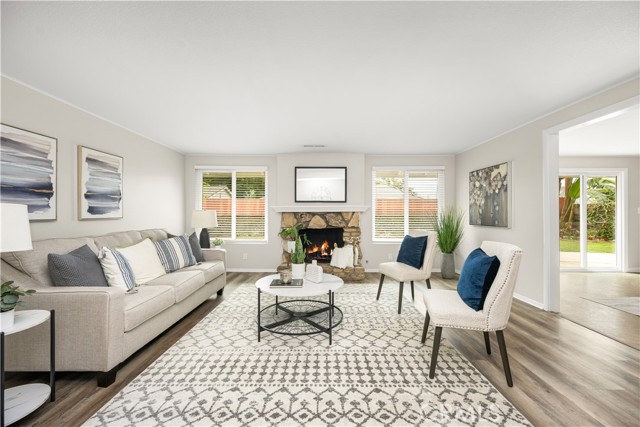 Detail Gallery Image 7 of 44 For 1725 Canard Ave, Placentia,  CA 92870 - 4 Beds | 2 Baths