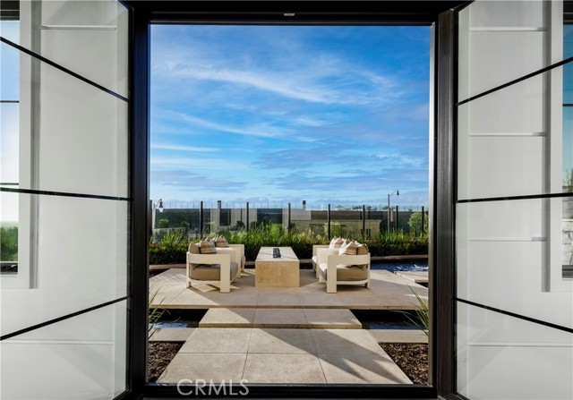 Detail Gallery Image 19 of 20 For 564 Peninsula, Irvine,  CA 92602 - 4 Beds | 4/1 Baths