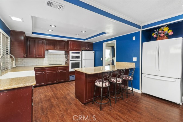 Detail Gallery Image 18 of 39 For 5425 Golden West, Jurupa Valley,  CA 92509 - 3 Beds | 3 Baths