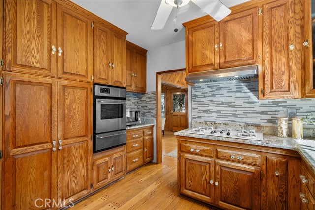 Detail Gallery Image 12 of 35 For 13518 Earlham Dr, Whittier,  CA 90602 - 3 Beds | 2 Baths