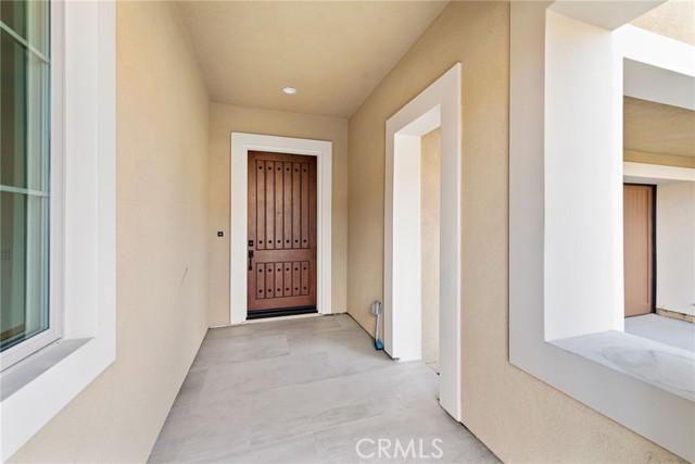215 Sutters Mill, Irvine CA: https://media.crmls.org/medias/84625880-1908-4e21-b4fe-647ded0c03f8.jpg