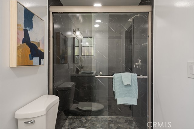 Detail Gallery Image 12 of 51 For 8442 Camino Sur, Rancho Cucamonga,  CA 91730 - 6 Beds | 4/1 Baths