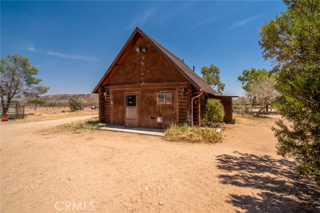 Detail Gallery Image 32 of 53 For 1676 Avalon, Yucca Valley,  CA 92284 - – Beds | – Baths