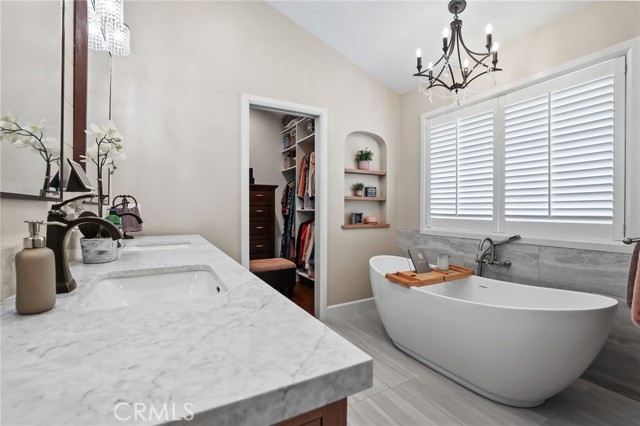 11571 Harrisburg, Rossmoor CA: https://media.crmls.org/medias/846354ab-2ad0-4d5b-abcf-8badb89c8799.jpg