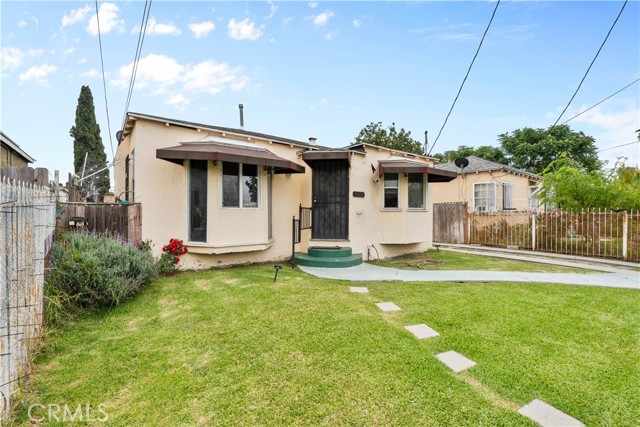 11204 Alvaro Street, Los Angeles CA: https://media.crmls.org/medias/8463dc10-4b96-4c9b-ac0e-ad7dc27cc7df.jpg