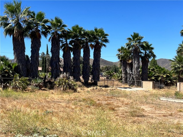 Detail Gallery Image 8 of 12 For 30325 San Jacinto St, Hemet,  CA 92543 - 1 Beds | 1 Baths