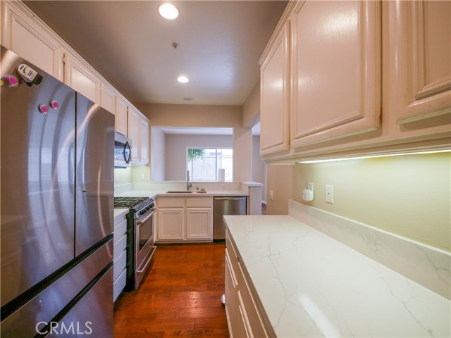 Detail Gallery Image 11 of 16 For 67 Ardmore, Irvine,  CA 92602 - 3 Beds | 2/1 Baths