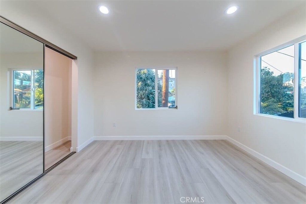 https://media.crmls.org/medias/84662c51-c763-4305-8634-0199ff4fea6b.jpg?preset=X-Large