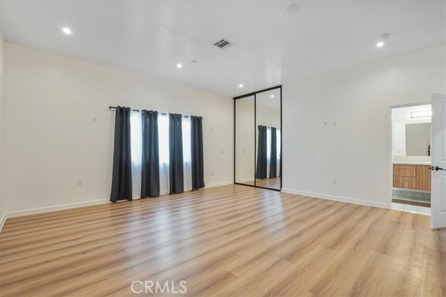 7820 Fulton Avenue, North Hollywood CA: https://media.crmls.org/medias/84666d92-41d5-4a0d-98ce-cc935581ef09.jpg