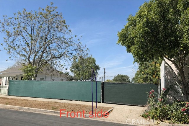 Detail Gallery Image 2 of 6 For 507 E 5th, Corona,  CA 92879 - – Beds | – Baths