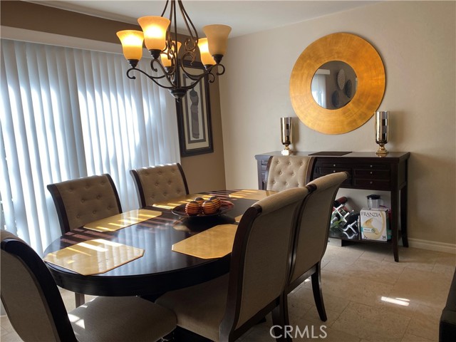 Detail Gallery Image 9 of 22 For 4776 Olivewood, San Bernardino,  CA 92407 - 2 Beds | 2 Baths