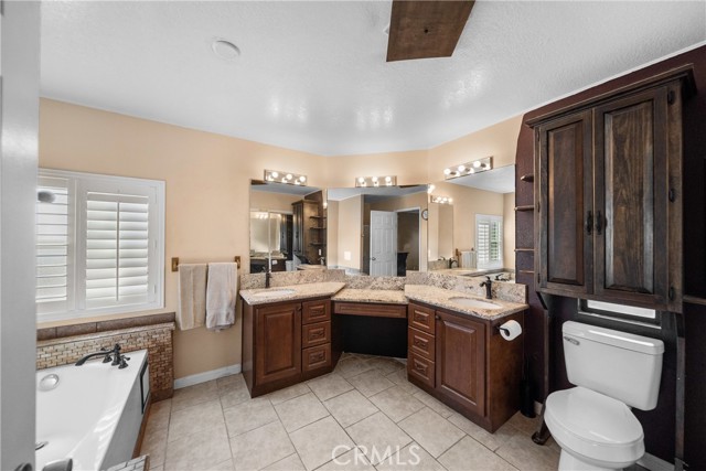 Detail Gallery Image 21 of 36 For 24553 Maitri Rd, –,  CA 92883 - 3 Beds | 2 Baths