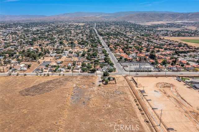 Detail Gallery Image 23 of 40 For 5357 W Avenue L, Lancaster,  CA 93536 - 3 Beds | 2 Baths