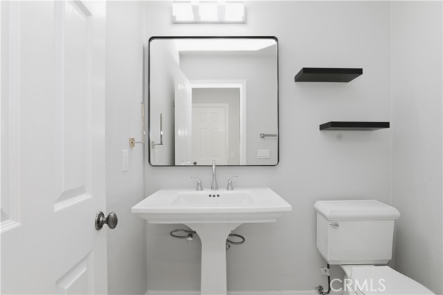 Image 16 of 75 For 8075 Terraza Court