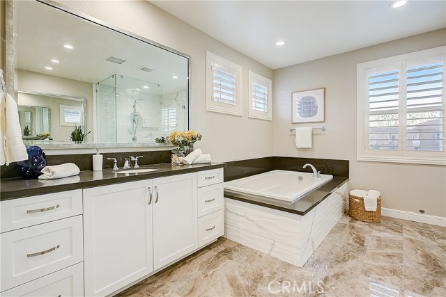 8469e0af 2d25 4a64 Ae7f E995be2d279c