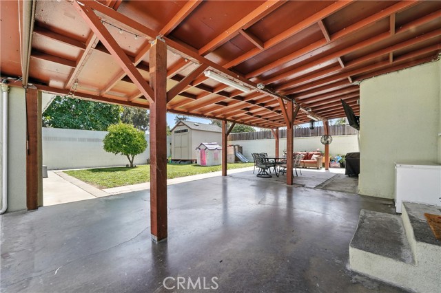 10507 Ben Avon Street, Whittier CA: https://media.crmls.org/medias/846a657c-ecaa-48e0-bf7e-54a41a0fcbdc.jpg