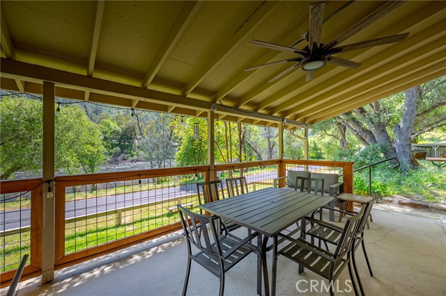 9977 Incline Road, El Portal CA: https://media.crmls.org/medias/846a850b-bcce-4ca6-89b6-0323b7591875.jpg