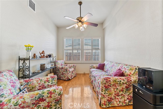 1908 E Walnut Creek Parkway, West Covina CA: https://media.crmls.org/medias/846a9177-78ea-4736-93ad-4791993956bd.jpg