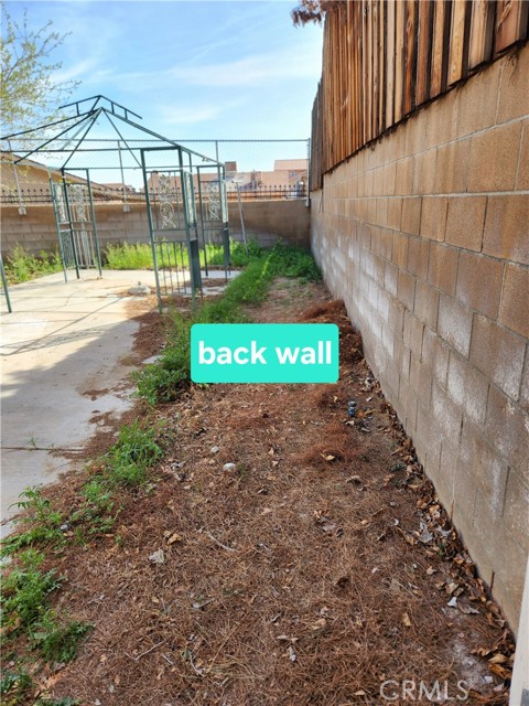 Detail Gallery Image 36 of 39 For 961 Chateau, Barstow,  CA 92311 - 2 Beds | 2 Baths