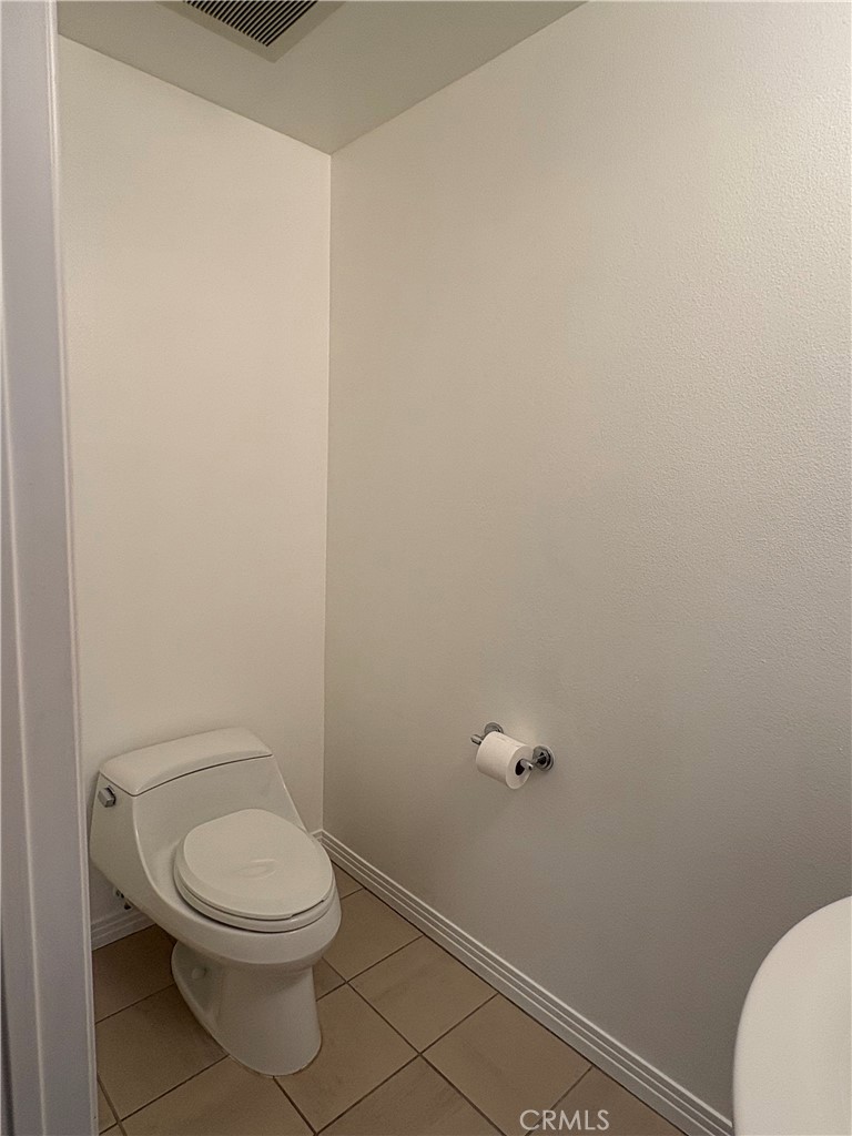 https://media.crmls.org/medias/846bb184-2494-4451-9e81-b7835576a6f4.jpg?preset=X-Large