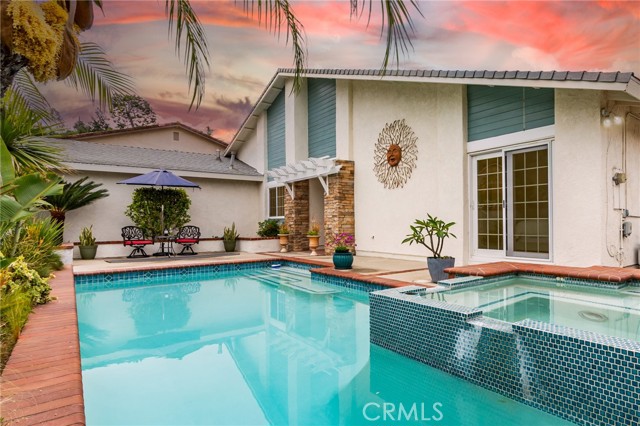 1717 Morning Sun Avenue, Walnut CA: https://media.crmls.org/medias/846c22aa-77ef-4484-8d4e-b49855c86351.jpg