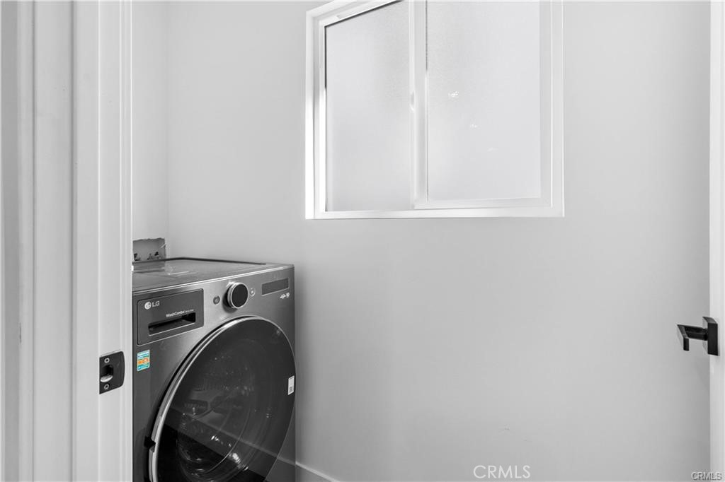 https://media.crmls.org/medias/846ccc79-2516-4424-8292-afa3e52e5d16.jpg?preset=X-Large