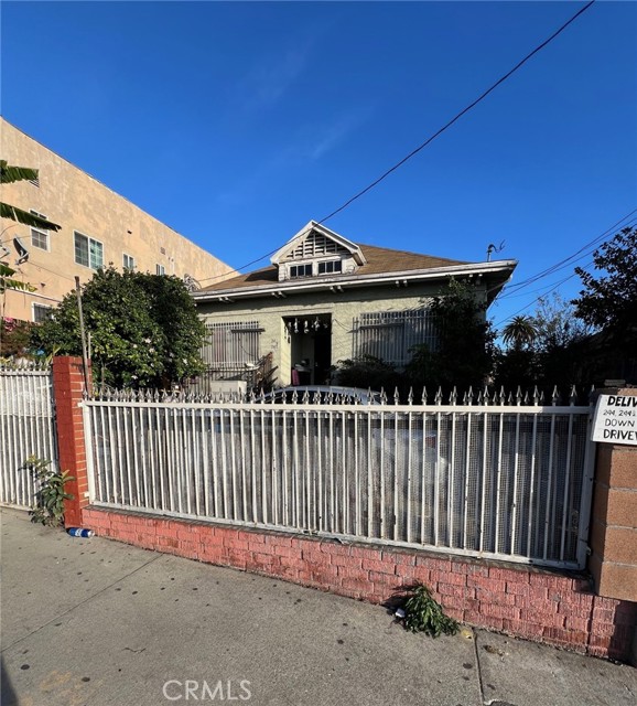 244 N Chicago St, Los Angeles, CA 90033