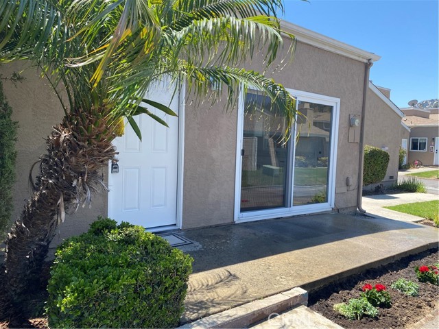 44516 La Paz Road, Temecula CA: https://media.crmls.org/medias/846cf0dc-7a61-4cd5-8aa8-a45cac884a20.jpg