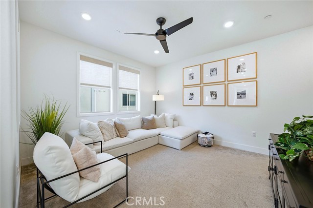 Detail Gallery Image 4 of 45 For 18315 Iris Ln, Yorba Linda,  CA 92886 - 2 Beds | 2/1 Baths