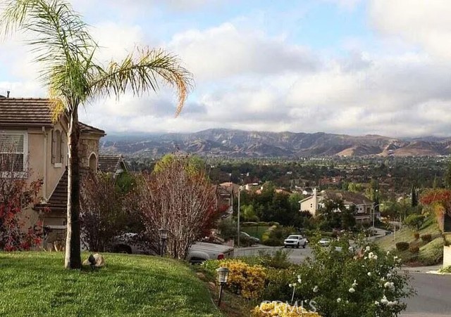 1291 Vintage Oak Street, Simi Valley CA: https://media.crmls.org/medias/846df9ef-d796-4eac-aa3f-b5e2b2a00bb8.jpg