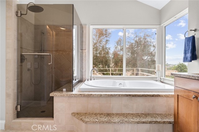 10 Sitges, Laguna Niguel CA: https://media.crmls.org/medias/846e9042-2474-4419-9a1f-dc48b3d48245.jpg