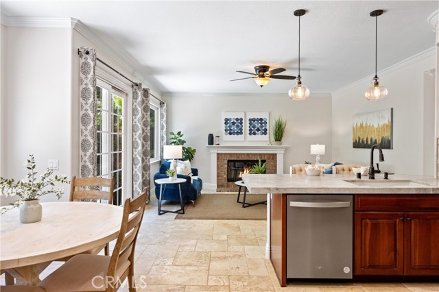 Detail Gallery Image 16 of 55 For 18 via Tigra, Rancho Santa Margarita,  CA 92688 - 4 Beds | 3 Baths