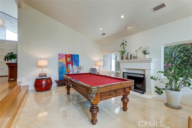Detail Gallery Image 8 of 53 For 4152 Pierson Dr, Huntington Beach,  CA 92649 - 4 Beds | 2/1 Baths