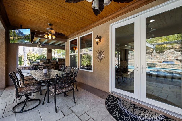 Detail Gallery Image 62 of 69 For 24229 Reyes Adobe Way, Valencia,  CA 91354 - 5 Beds | 4/1 Baths