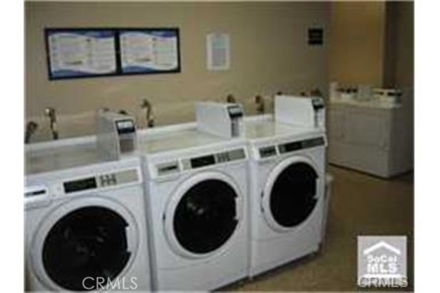 5585 E Pacific Coast, Long Beach CA: https://media.crmls.org/medias/84706c6c-1f2a-4450-84f0-7445df162514.jpg