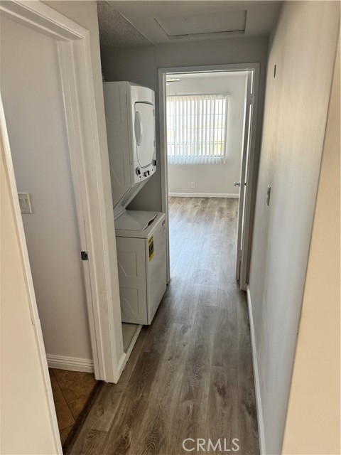 Detail Gallery Image 14 of 16 For 1221 S Meyler, San Pedro,  CA 90731 - 2 Beds | 2 Baths