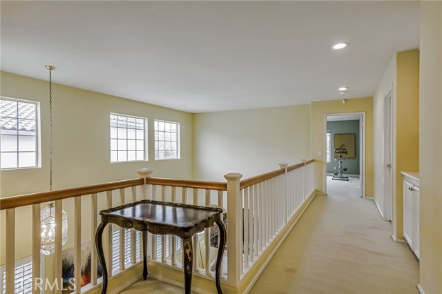 11771 Coorsgold Lane, Porter Ranch CA: https://media.crmls.org/medias/8471b40c-9b3a-4c98-9cf5-50c8c52474ad.jpg