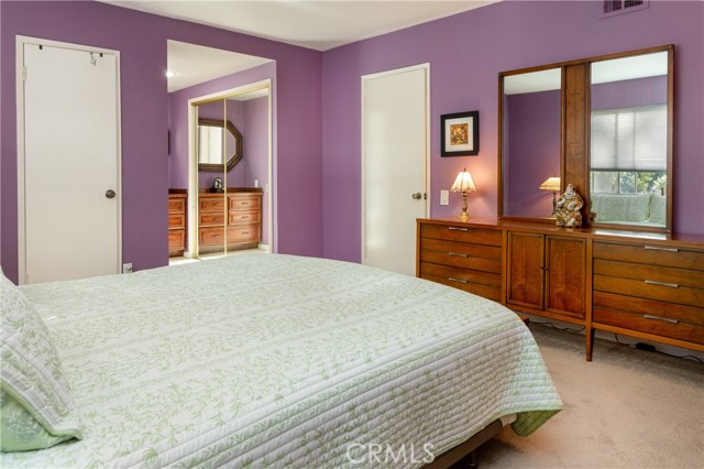7055 Middlesbury Ridge Circle photo 17