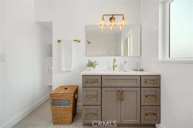 Detail Gallery Image 21 of 28 For 2306 Carfax, Long Beach,  CA 90815 - 3 Beds | 2 Baths