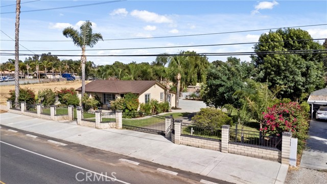 Image 3 for 10710 Wells Ave, Riverside, CA 92505